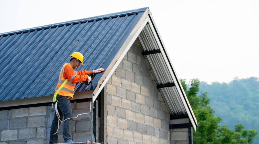 Professional residential roofers in Cedar Grove, WV